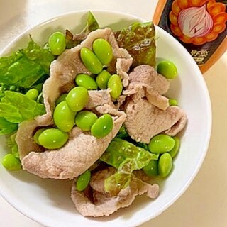 豚肉と枝豆とサニーレタスのサラダ